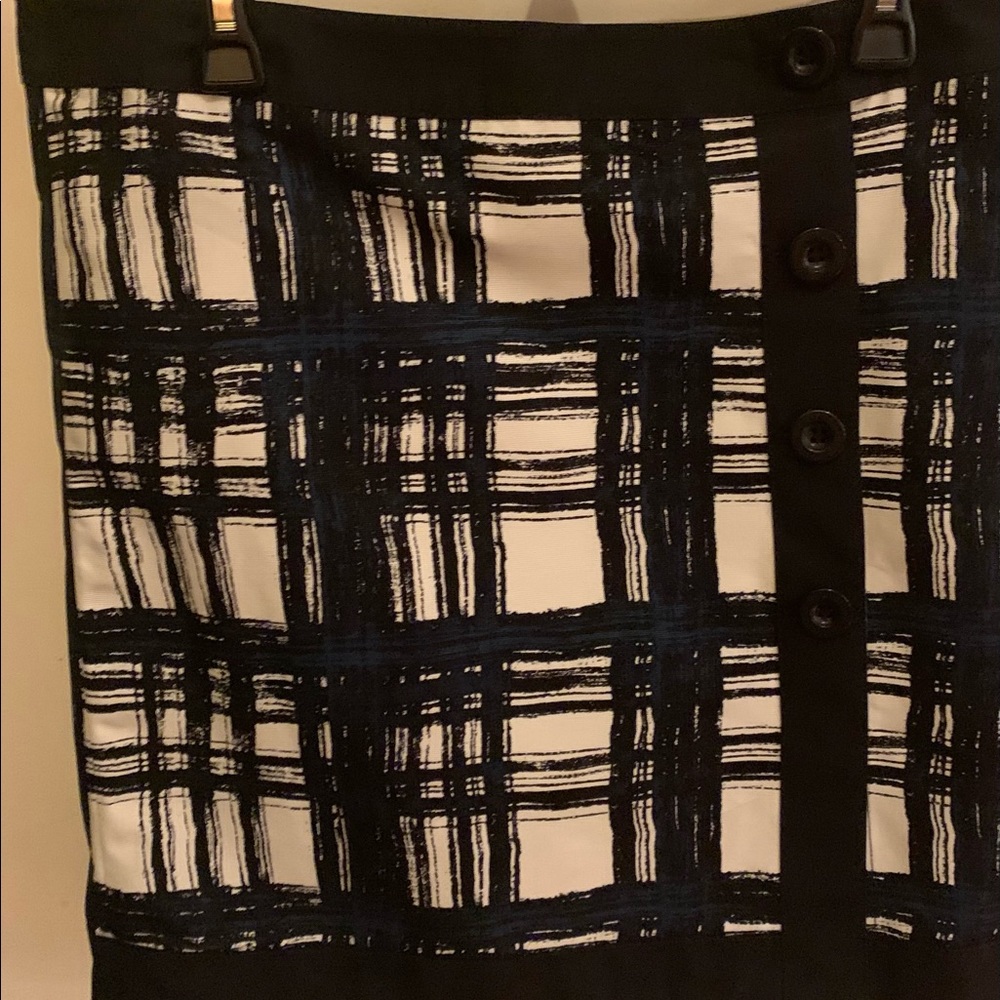 Ann Taylor plaid Skirt